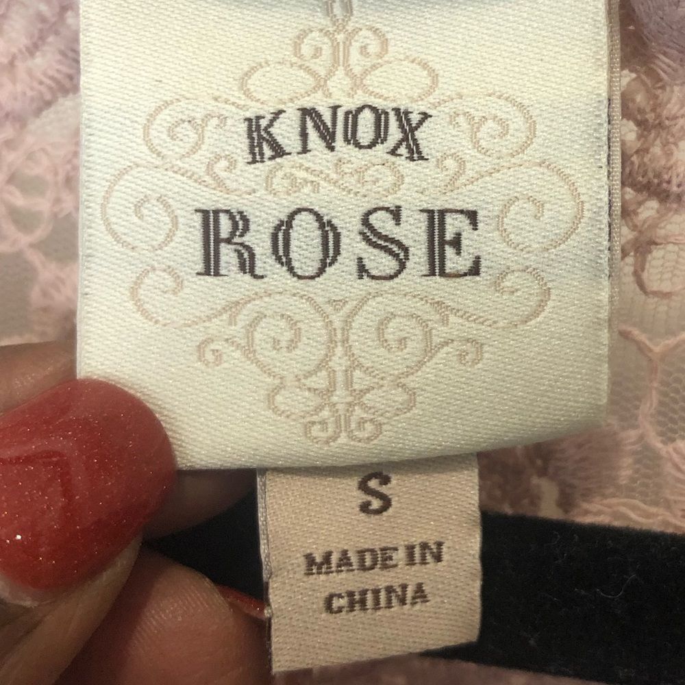 Knox Rose dusty pink short sleeve crocheted lace blouse top, size small - Picture 5 of 12